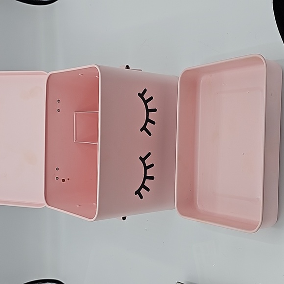 Pink Make Up storage unit - Picture 3 of 7